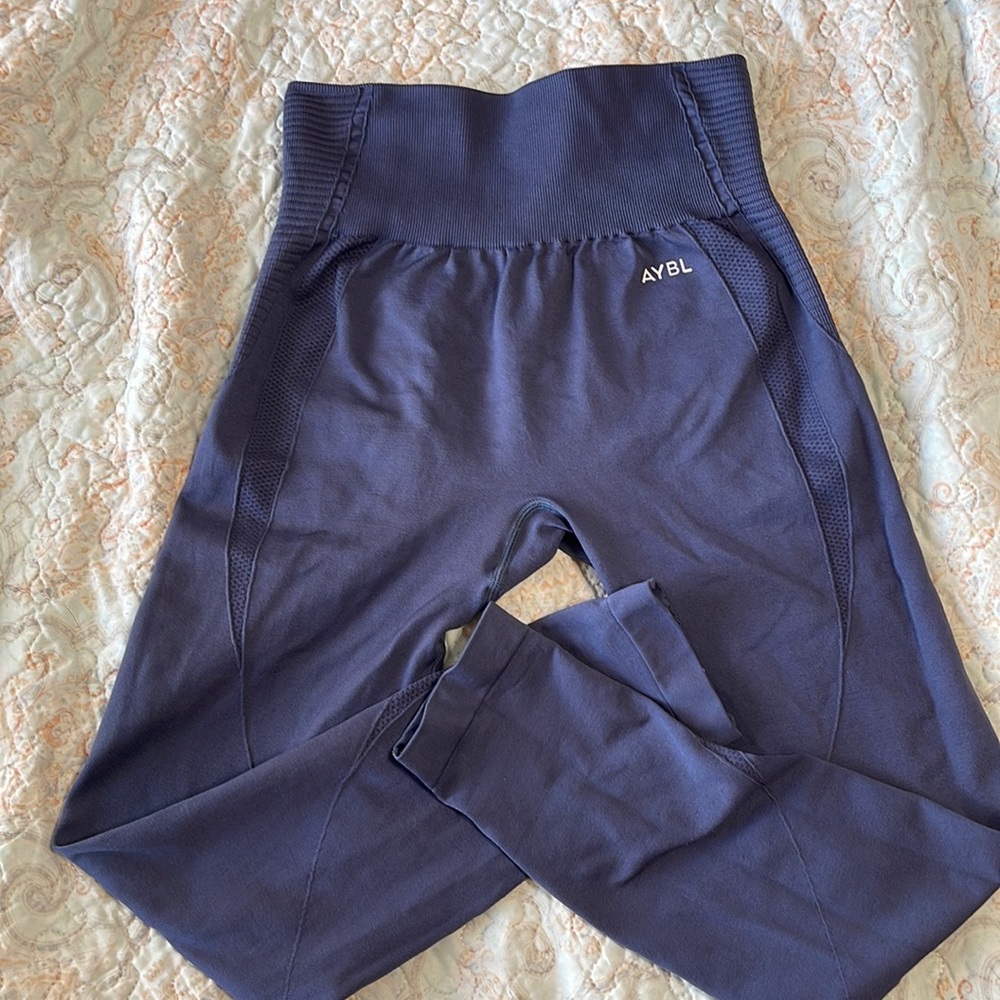 Aybl leggings